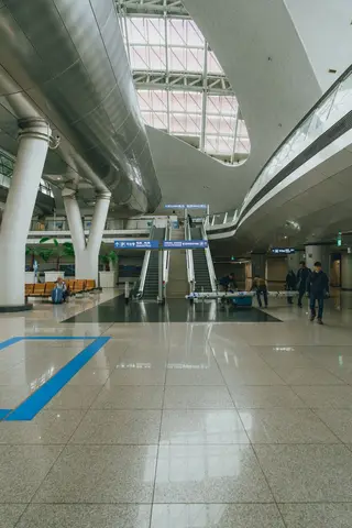 The Best eSIM for Korea: What Reddit Gets Right (and What It Misses)